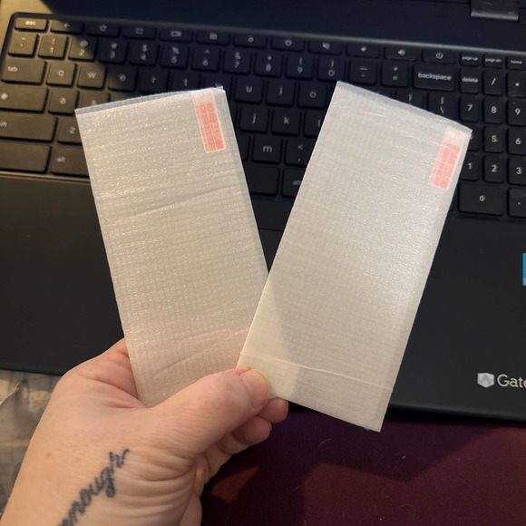 iPhone 7 screen protector 2 pack - Picture 2 of 6